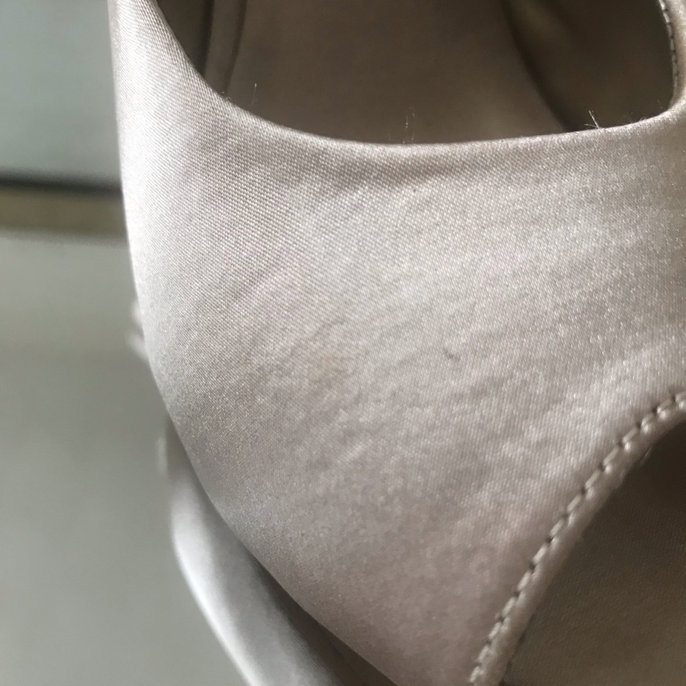 Lulu Townsend Champagne Heels View 5